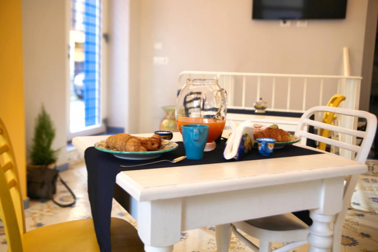 Domus Vilu Bed & Breakfast Nocera Superiore Dış mekan fotoğraf