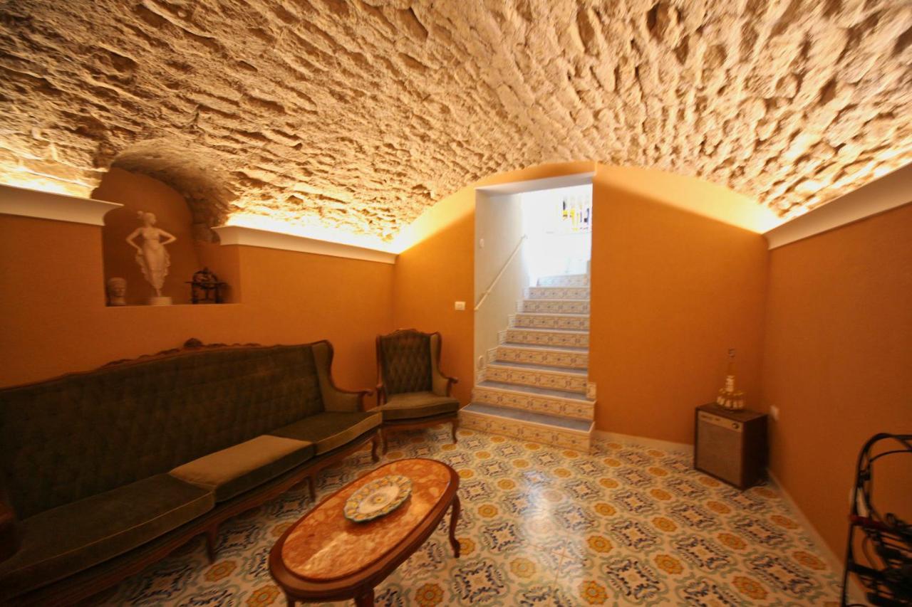 Domus Vilu Bed & Breakfast Nocera Superiore Dış mekan fotoğraf