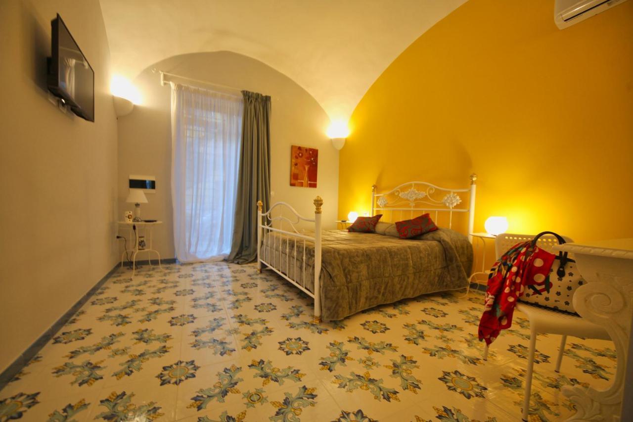 Domus Vilu Bed & Breakfast Nocera Superiore Dış mekan fotoğraf